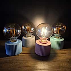 Toptan Ampül Tasarımlı Retro Masa Lambası Toptan Ampül Tasarımlı Retro Masa Lambası