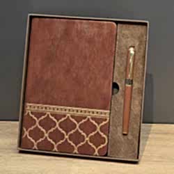 Toptan Öğretmenler Günü Hediyesi Kutulu Deri Defter Kalem Seti