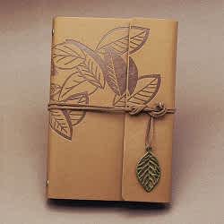 Toptan Siyah Yapraklı Deri Defter Ve Kalem Seti Toptan Siyah Yapraklı Deri Defter Ve Kalem Seti