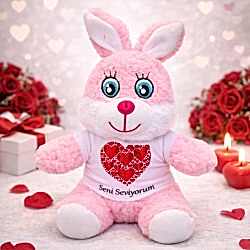 Toptan Pembe Renk Seni Seviyorum Tişörtlü Peluş Tavşan Toptan Pembe Renk Seni Seviyorum Tişörtlü Peluş Tavşan