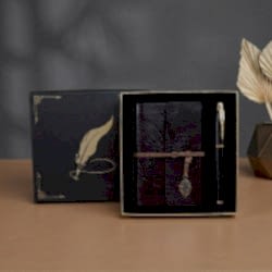 Toptan Vip Kutulu Deri Yaprak Desenli Defter Ve Metal Roller Kalem Seti